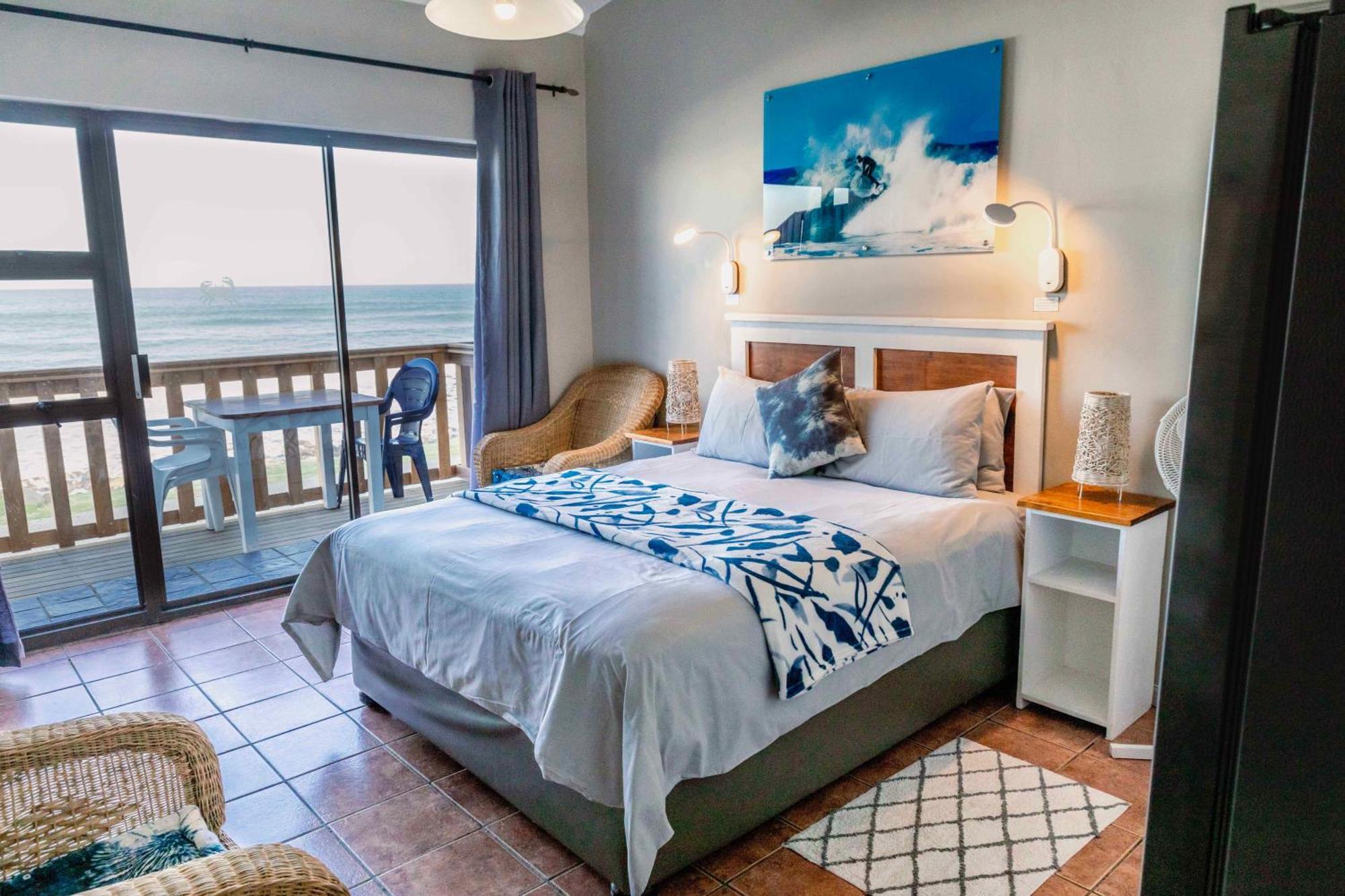 Mitford-On-Sea Aparthotel Morgan's Bay Ngoại thất bức ảnh