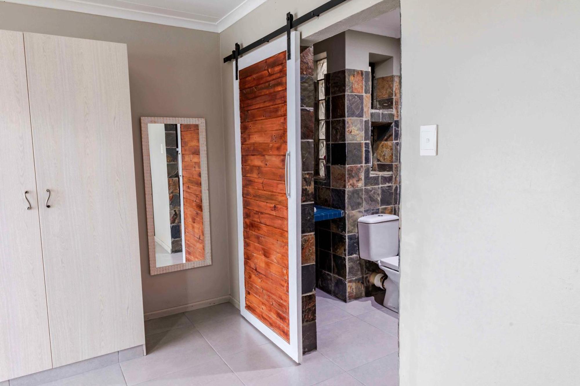 Mitford-On-Sea Aparthotel Morgan's Bay Ngoại thất bức ảnh